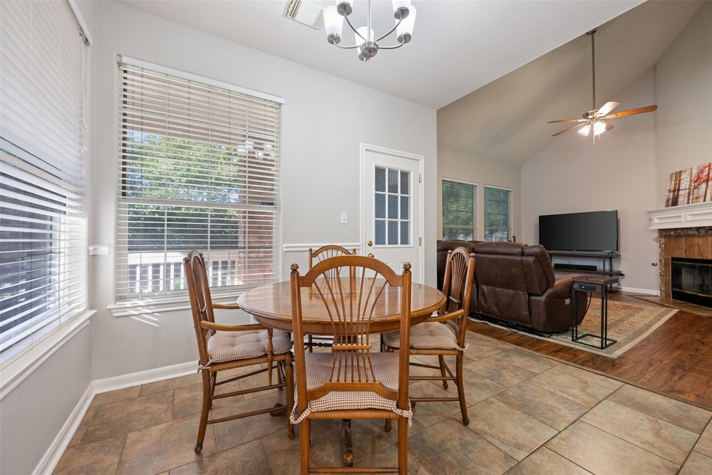 4435 Hunters Lodge Dr - Photo 15
