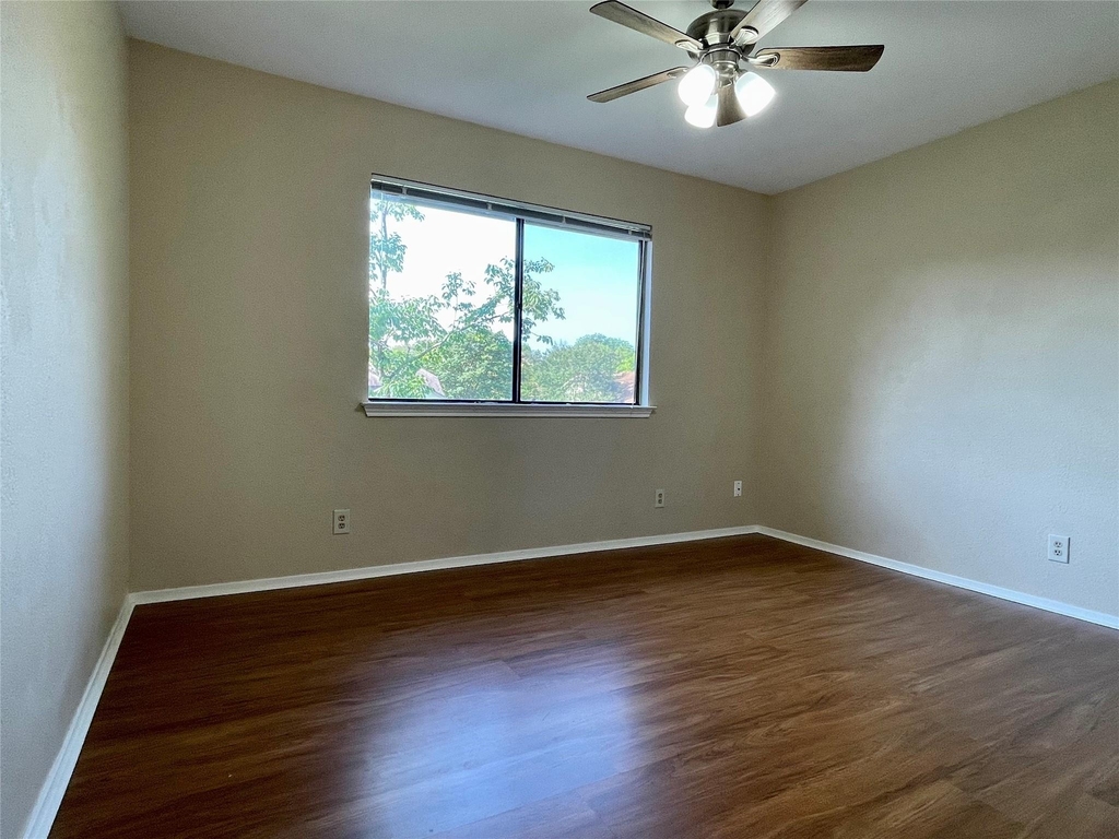8905 Bridgewood Trl - Photo 19