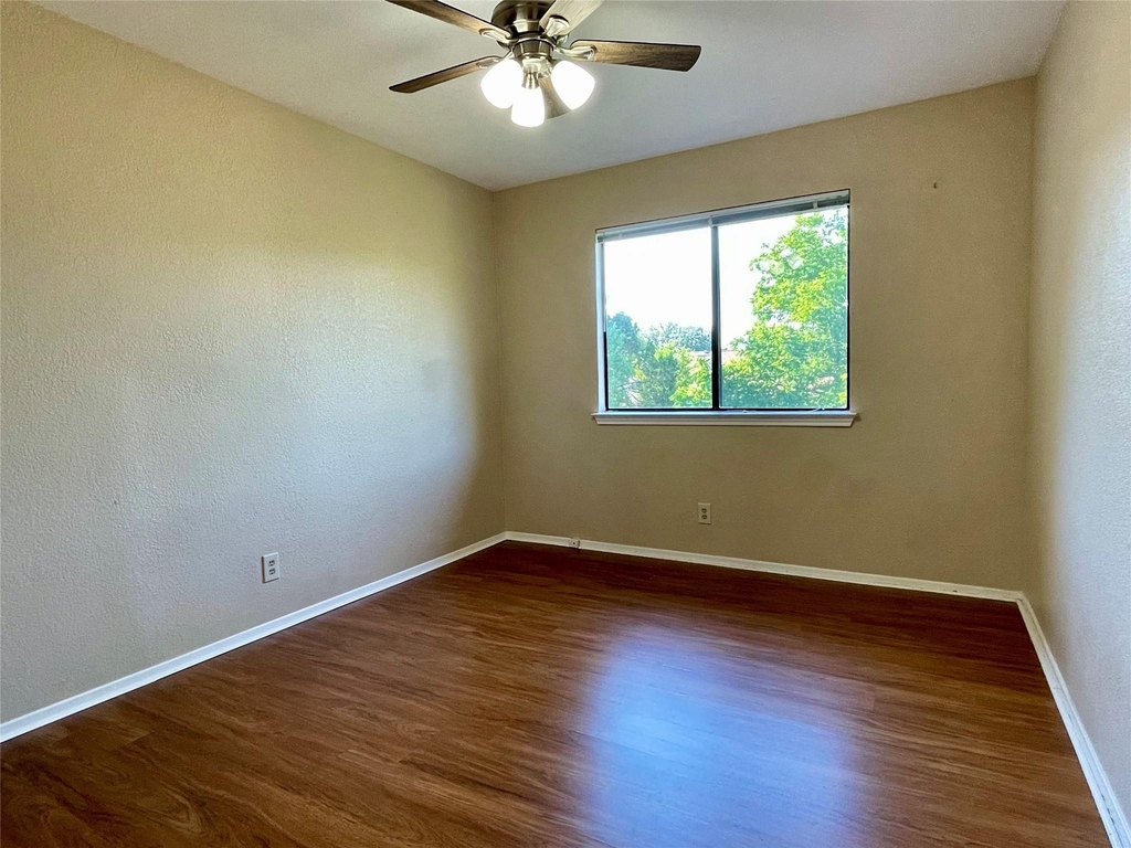 8905 Bridgewood Trl - Photo 21