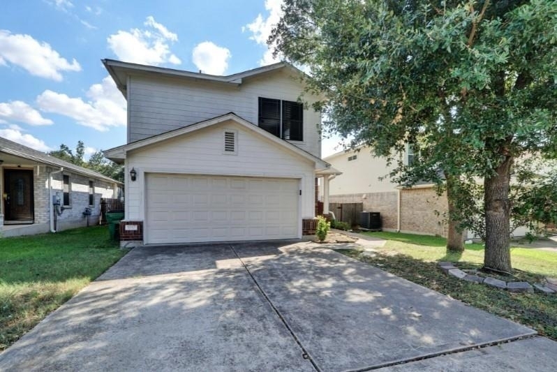 1017 Doras Dr - Photo 1