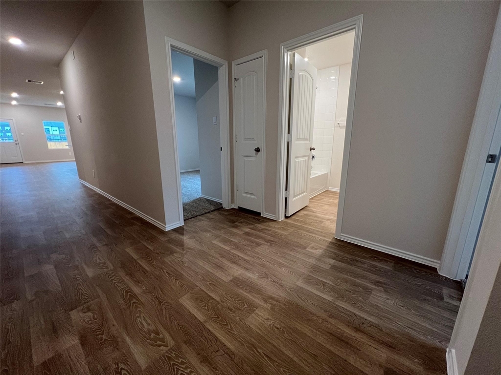 305 Wirecrested Dr - Photo 21