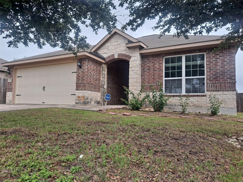 19208 Freedom Hill Ln - Photo 0