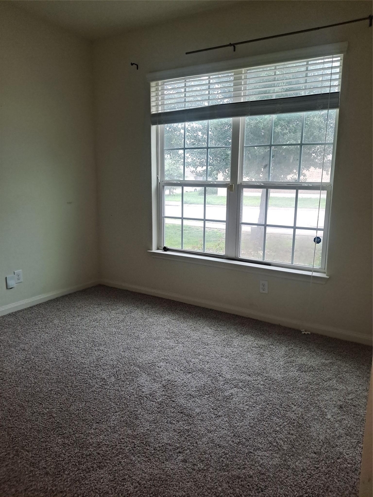 19208 Freedom Hill Ln - Photo 7