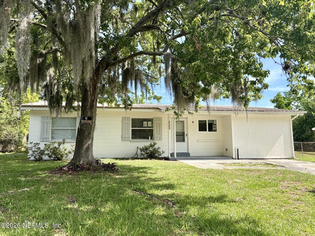 223 N Collen Road - Photo 0