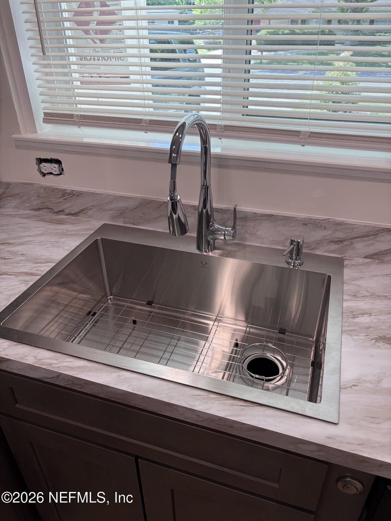 223 N Collen Road - Photo 7