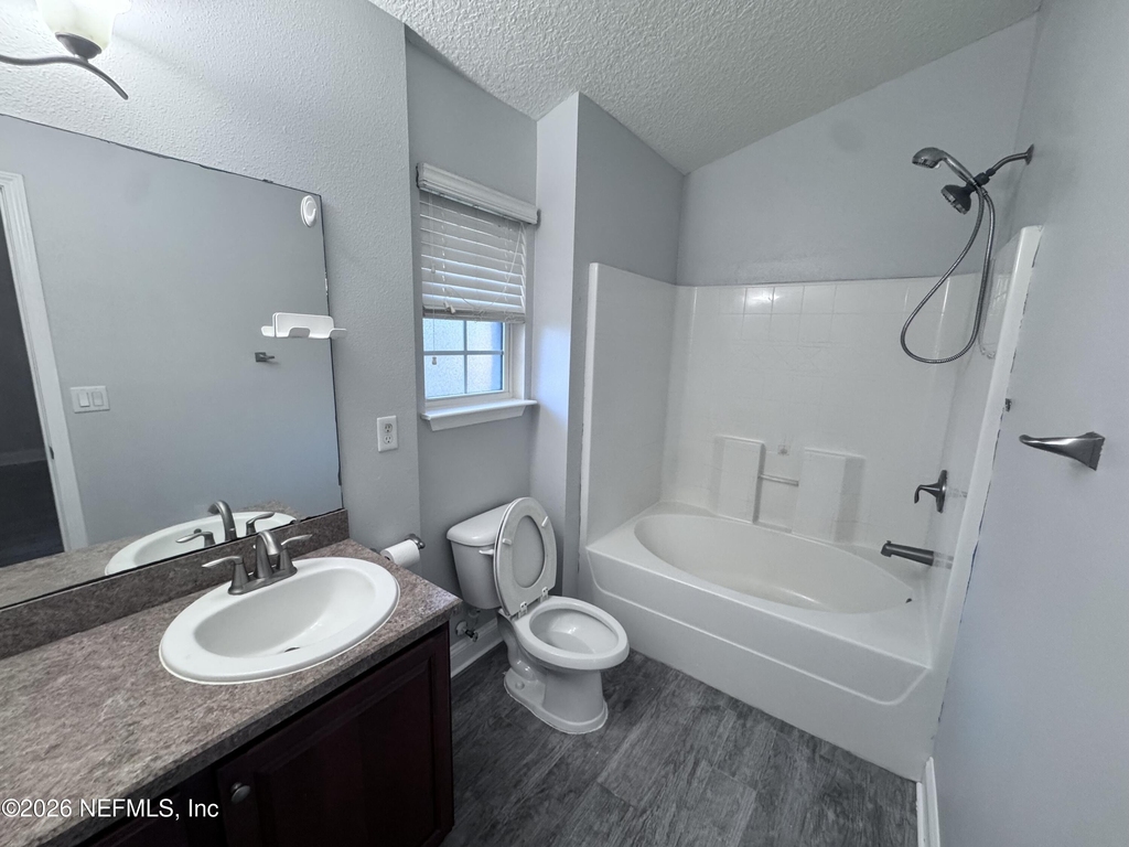7565 Westland Oaks Drive - Photo 13