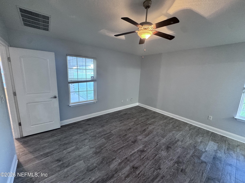 7565 Westland Oaks Drive - Photo 12