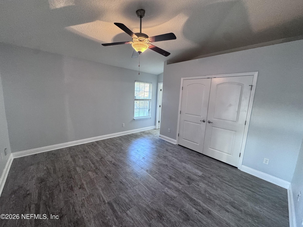 7565 Westland Oaks Drive - Photo 11