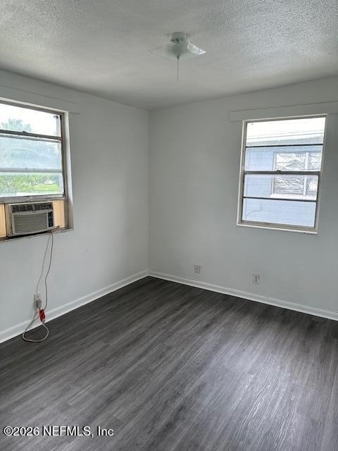 1729 Logan Street W - Photo 2