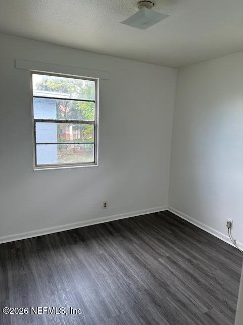 1729 Logan Street W - Photo 3