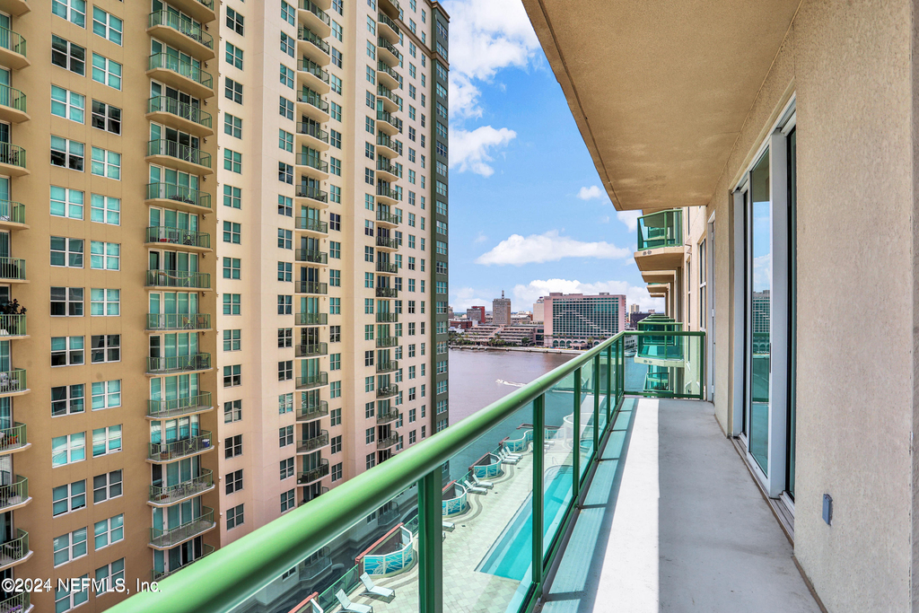 1431 Riverplace Boulevard - Photo 1