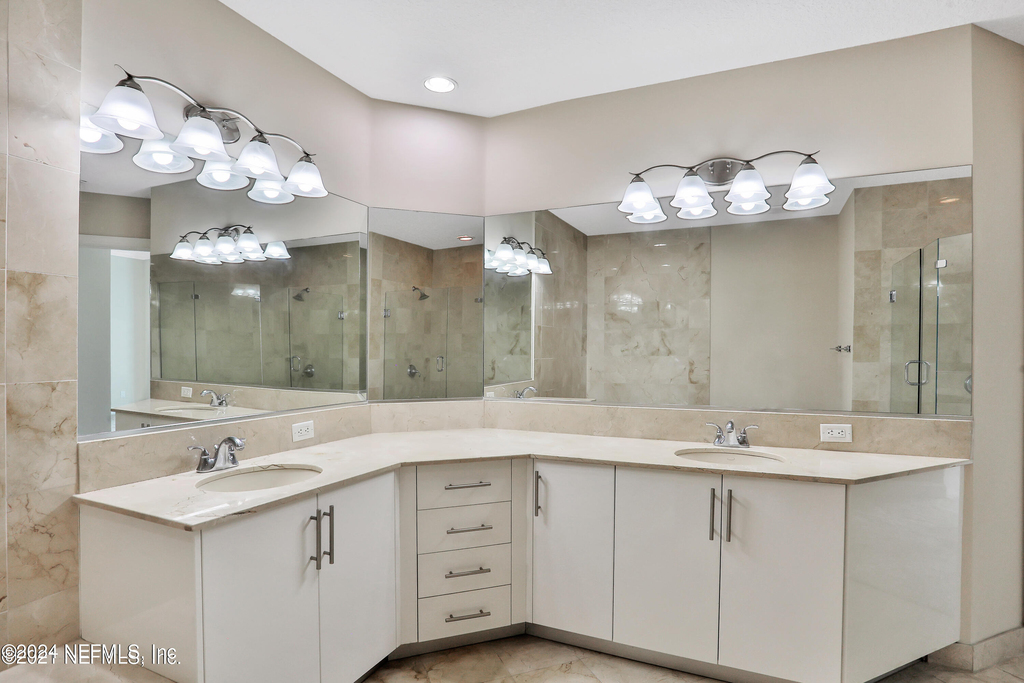 1431 Riverplace Boulevard - Photo 7