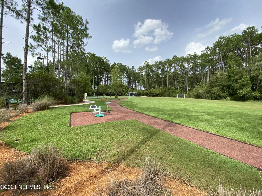 813 W American Eagle Drive - Photo 28