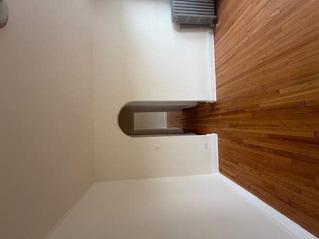 1729 W 91st Street - Photo 4
