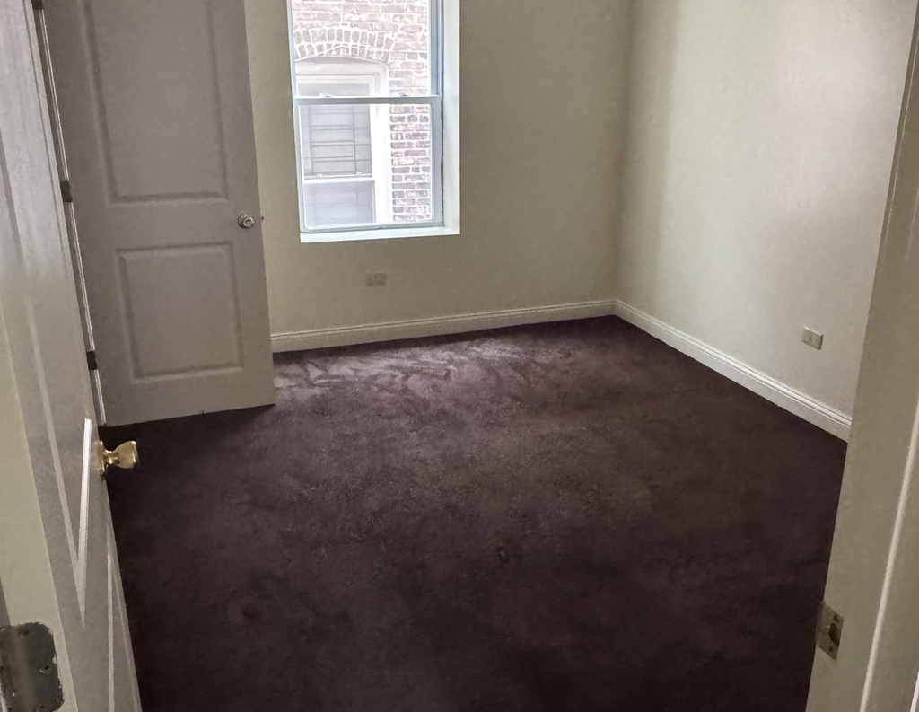6728 S Langley Avenue - Photo 7