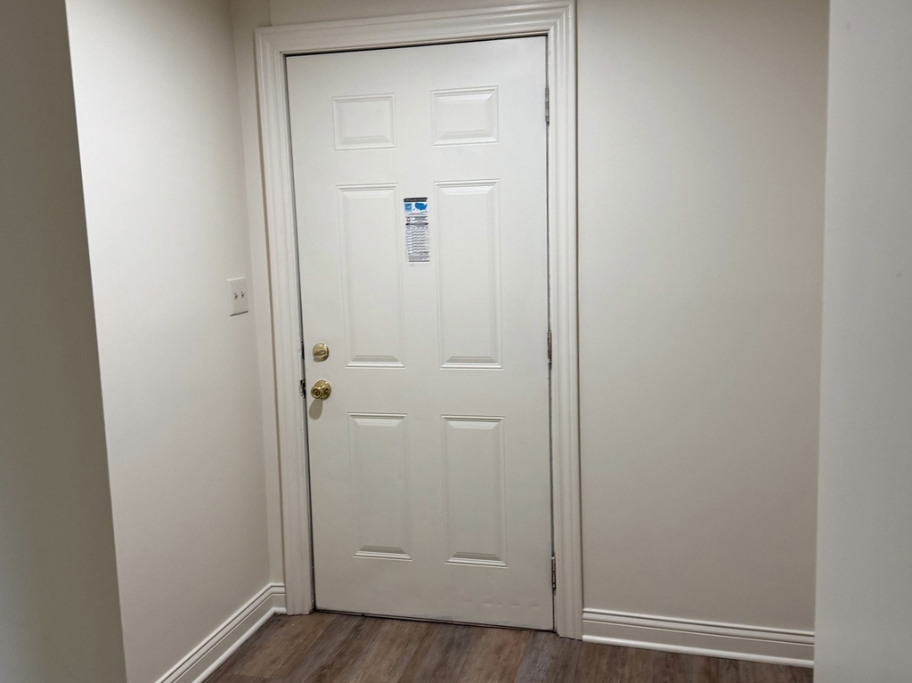 6728 S Langley Avenue - Photo 12