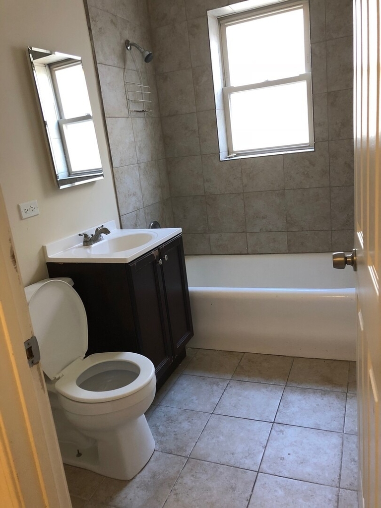 2344 N Kenneth Avenue - Photo 8