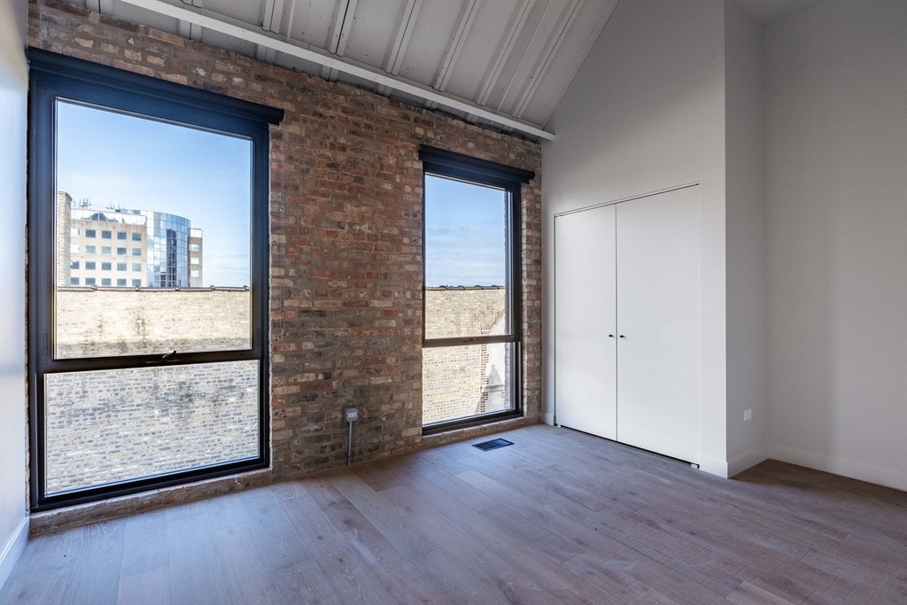 1706 Sherman Avenue - Photo 1