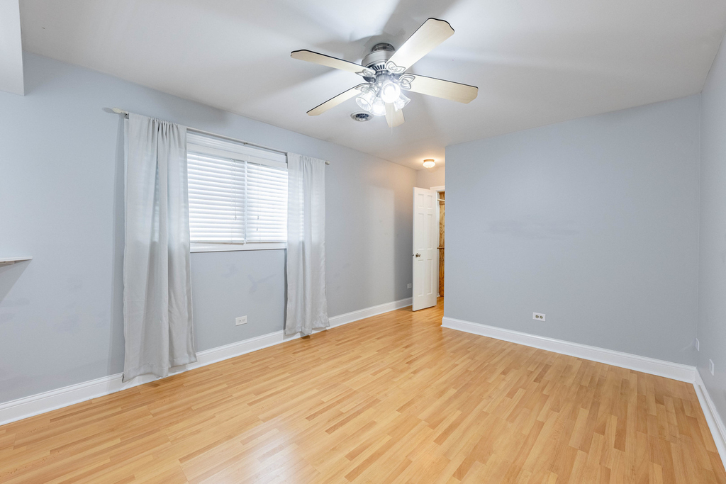 8912 S Ryan Road - Photo 3