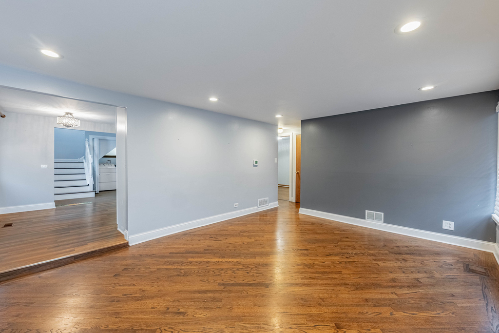 8912 S Ryan Road - Photo 4