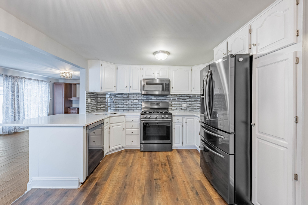 8912 S Ryan Road - Photo 8