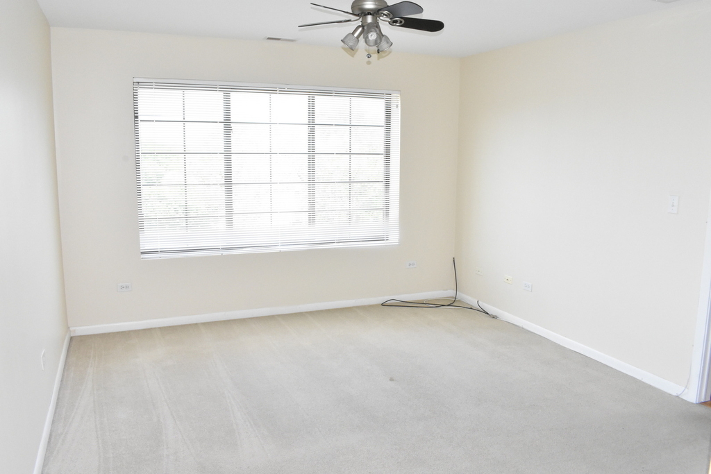 8255 Skokie Boulevard - Photo 7