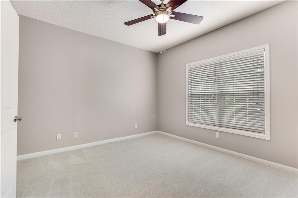 1250 Parkwood Circle Se - Photo 35