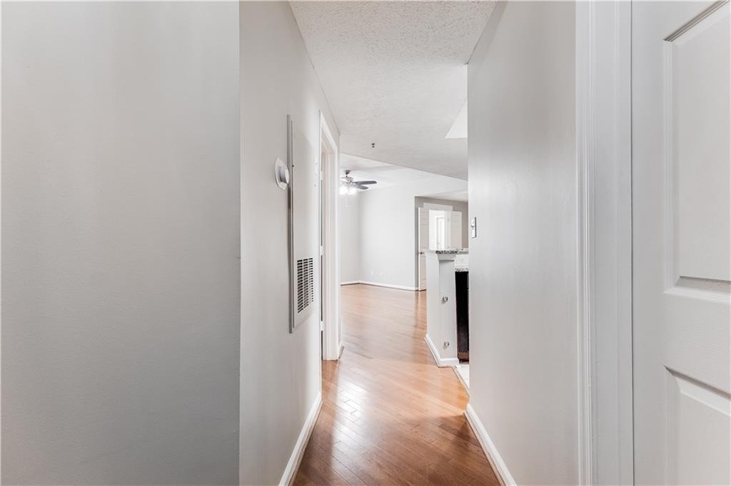 1250 Parkwood Circle Se - Photo 15