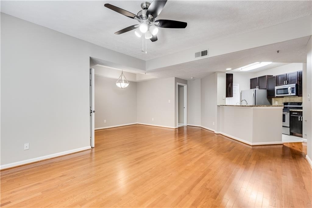 1250 Parkwood Circle Se - Photo 19
