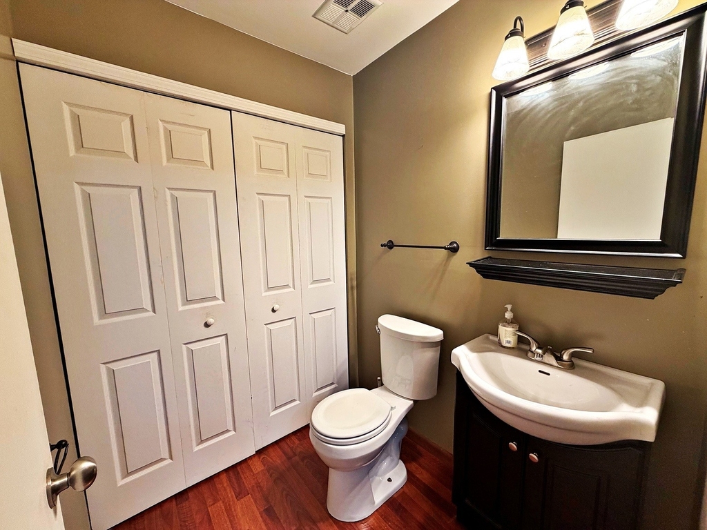 800 W Beechtree Lane - Photo 11
