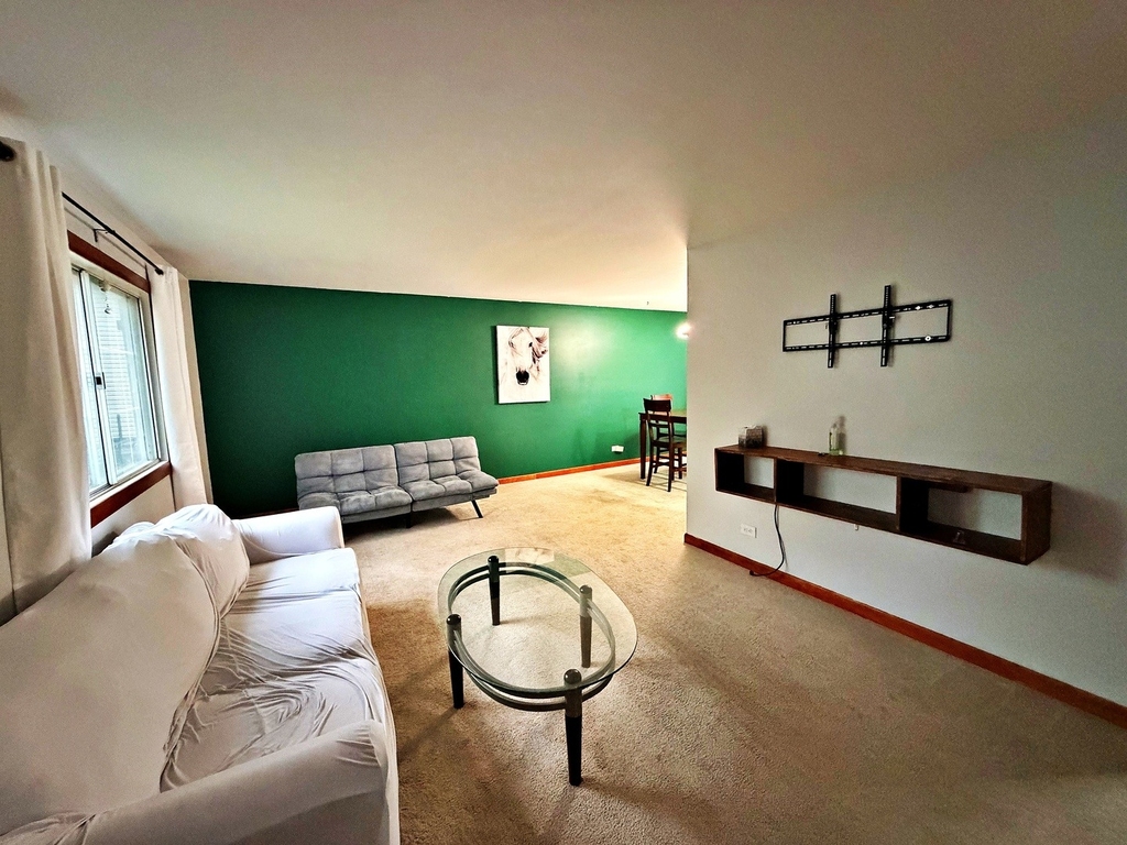 800 W Beechtree Lane - Photo 3
