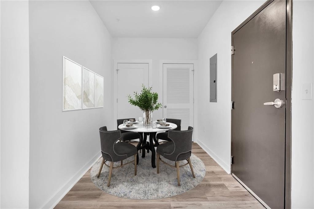 525 Parkway Drive Ne - Photo 3