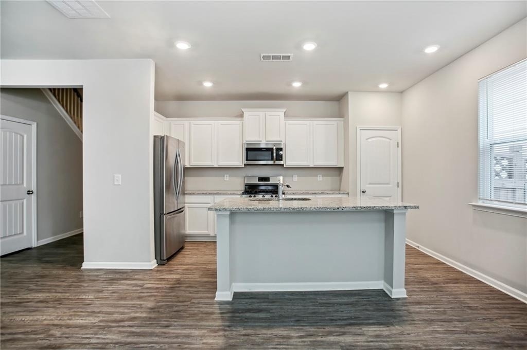 212 Ridge Valley Dr - Photo 3