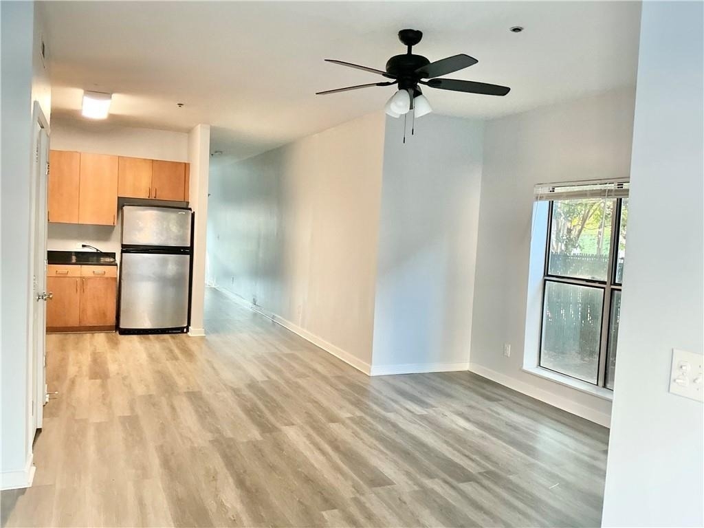 238 Walker Street Sw - Photo 3