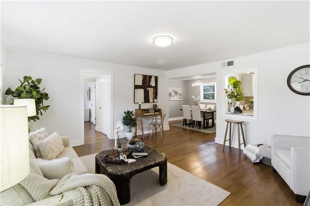 3660 Peachtree Road Ne - Photo 4