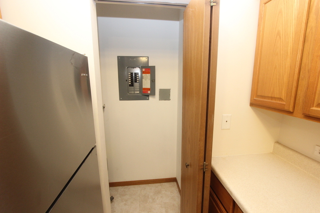 727 Elm Lane - Photo 12