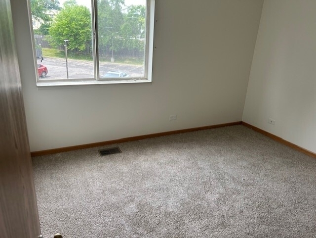 727 Elm Lane - Photo 3