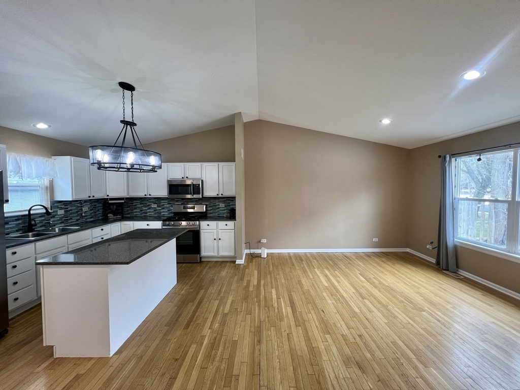 2610 S Elmkirk Park - Photo 3