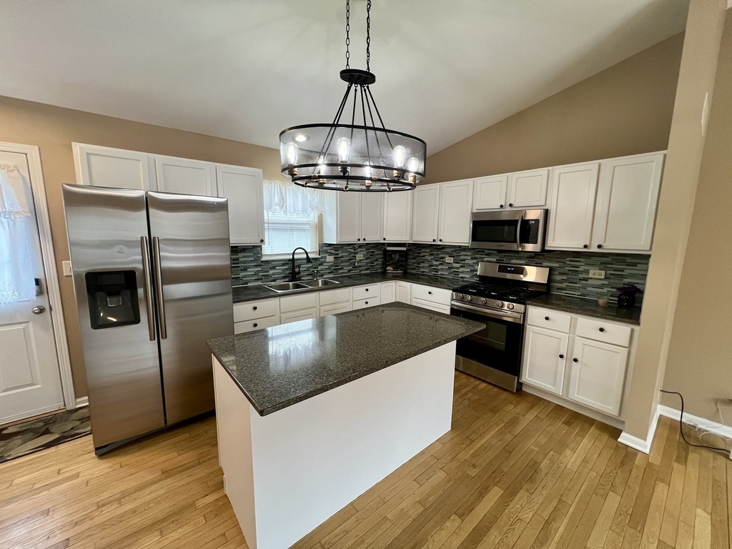 2610 S Elmkirk Park - Photo 2