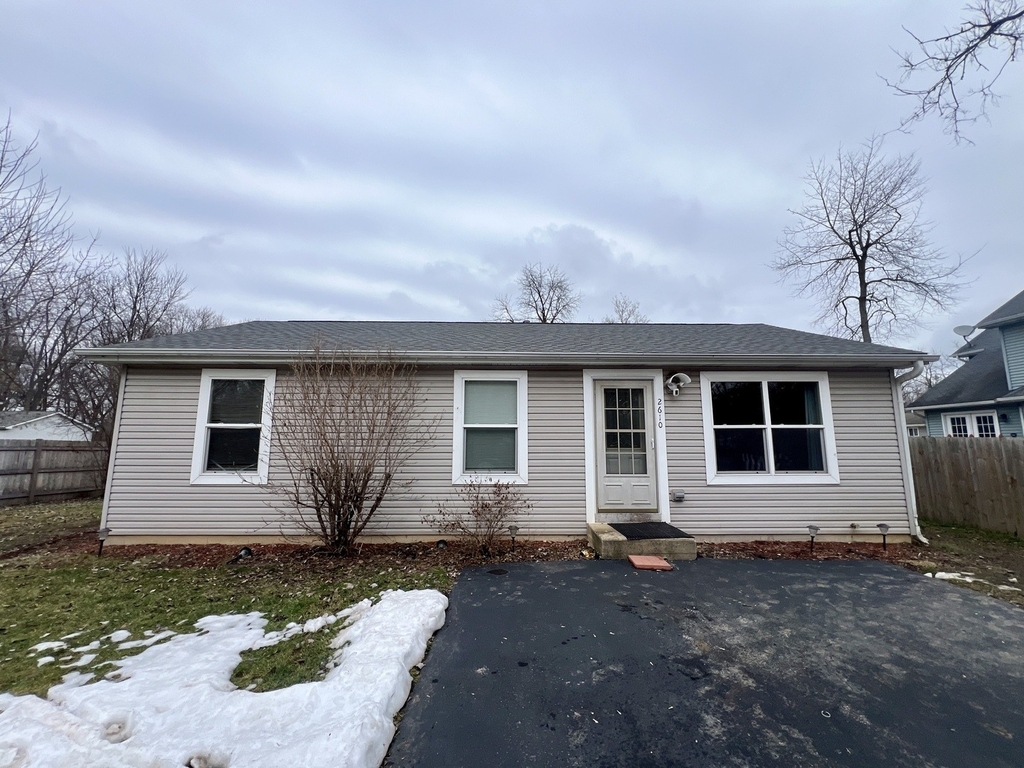 2610 S Elmkirk Park - Photo 0