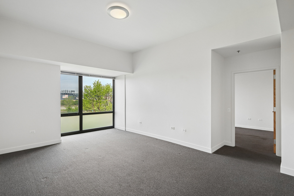 3622 S State Street - Photo 1