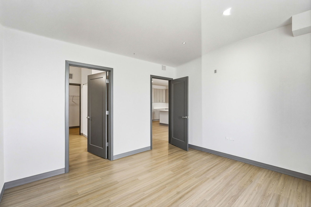 1227 Rock Run Crossings Drive - Photo 16