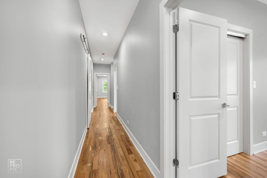 8734 Kimball Avenue - Photo 8