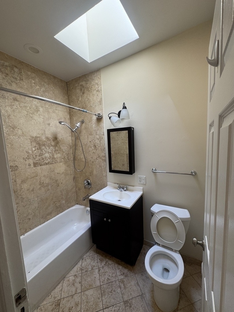 7109 N Clark Street - Photo 4