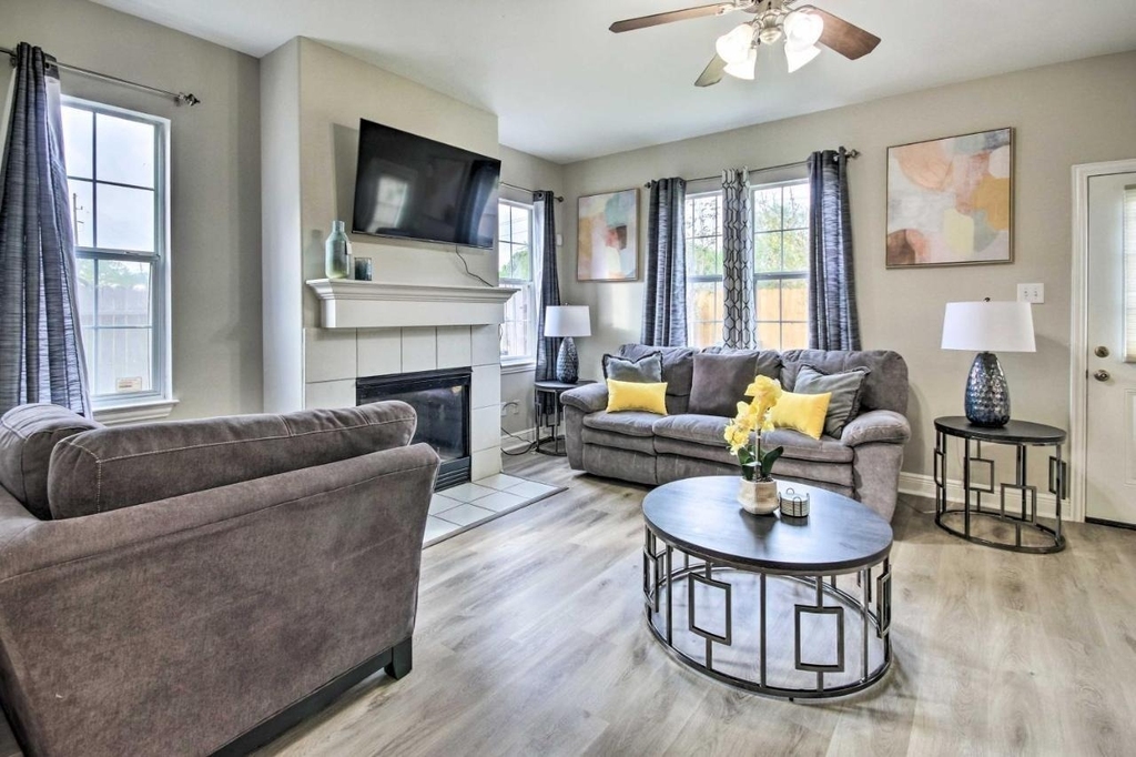 3214 Sapphire Star Drive - Photo 2