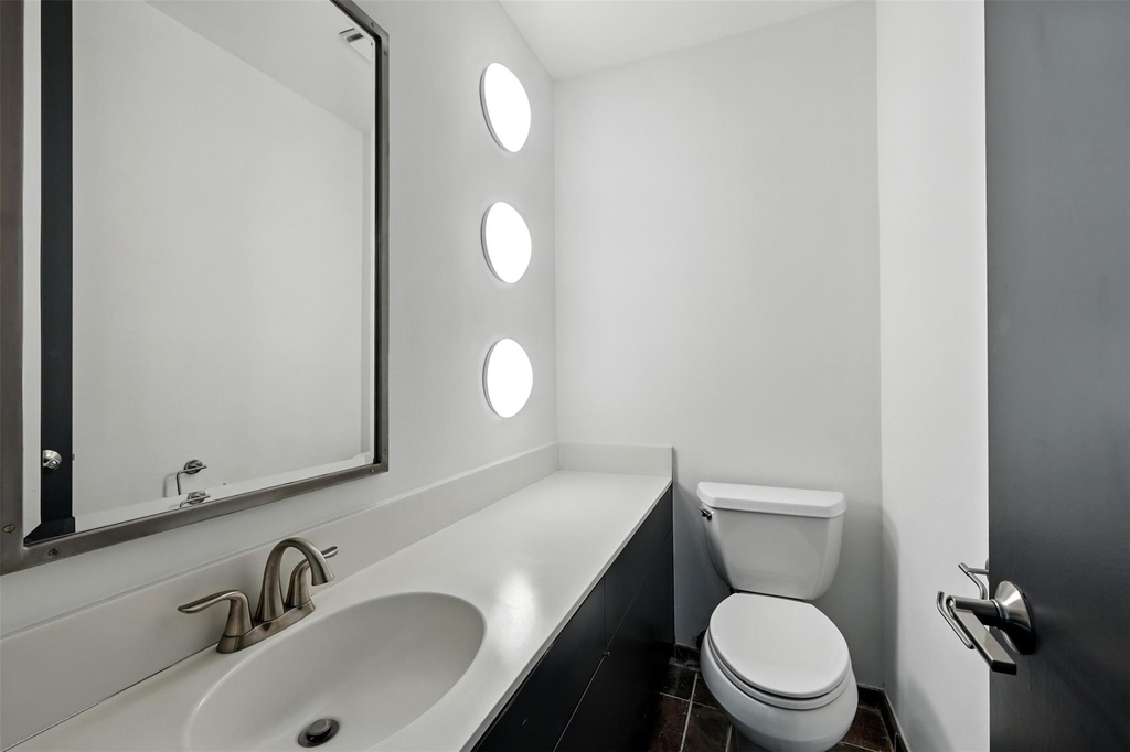 2019 Mcclendon Street - Photo 16