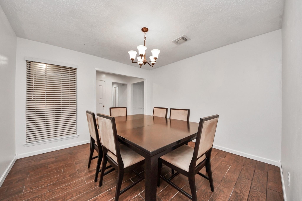1415 Parry Sound - Photo 3