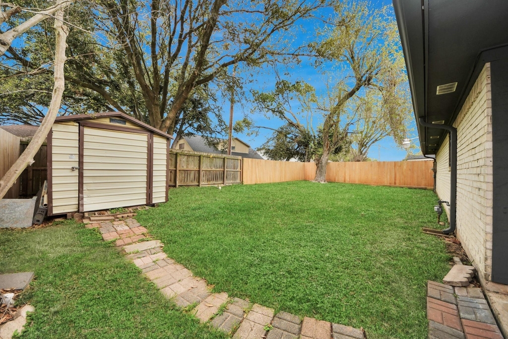 1415 Parry Sound - Photo 22