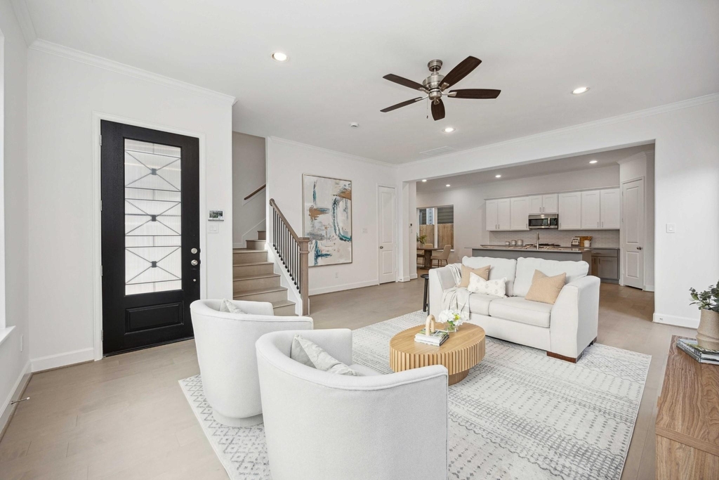1307 Beachton Street - Photo 1