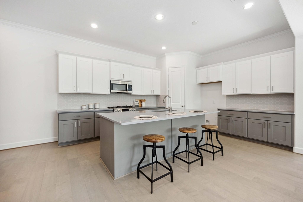 1307 Beachton Street - Photo 5
